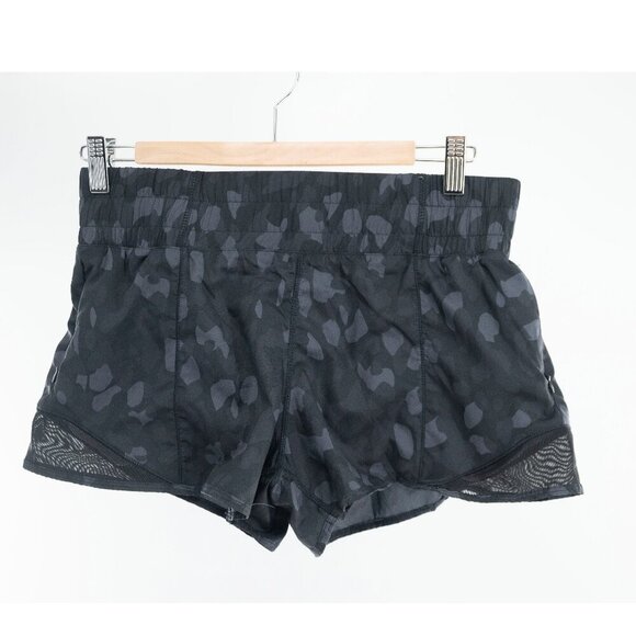 Lululemon Hotty Hot Short II *2.5" Incognito Camo Multi Grey / Black | 12 - Picture 3 of 7